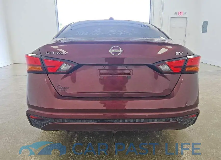 1N4BL4DV6PN315076# 6