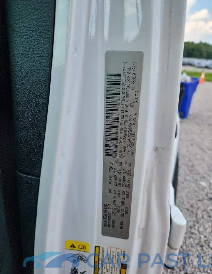 1C4HJXEN3KW600279# 12
