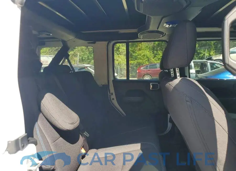 1C4JJXR61PW580898# 10