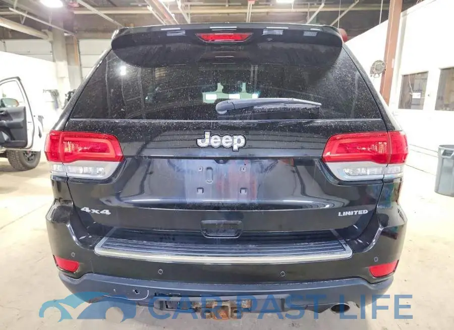 1C4RJFBG5JC274148# 6