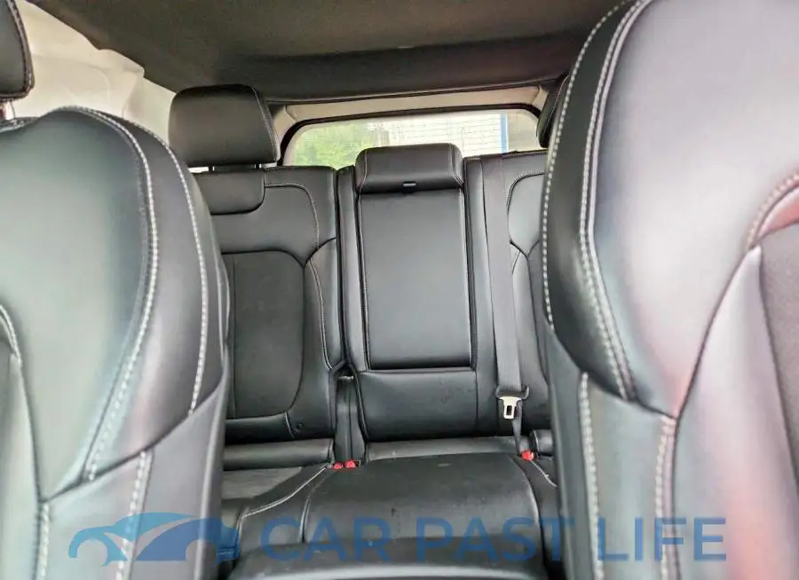 1C4RJHAG3R8590644# 10