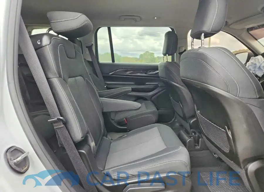 1C4RJJAG8P8770416# 10