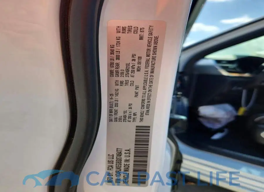 1C4RJKEG6S8746477# 14