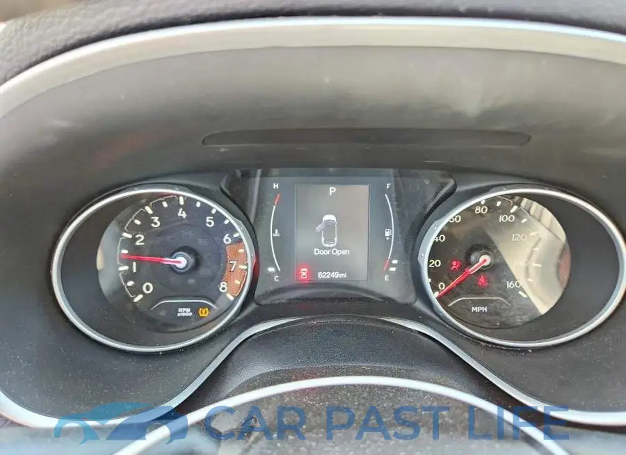 3C4NJDBB7JT192532# 9