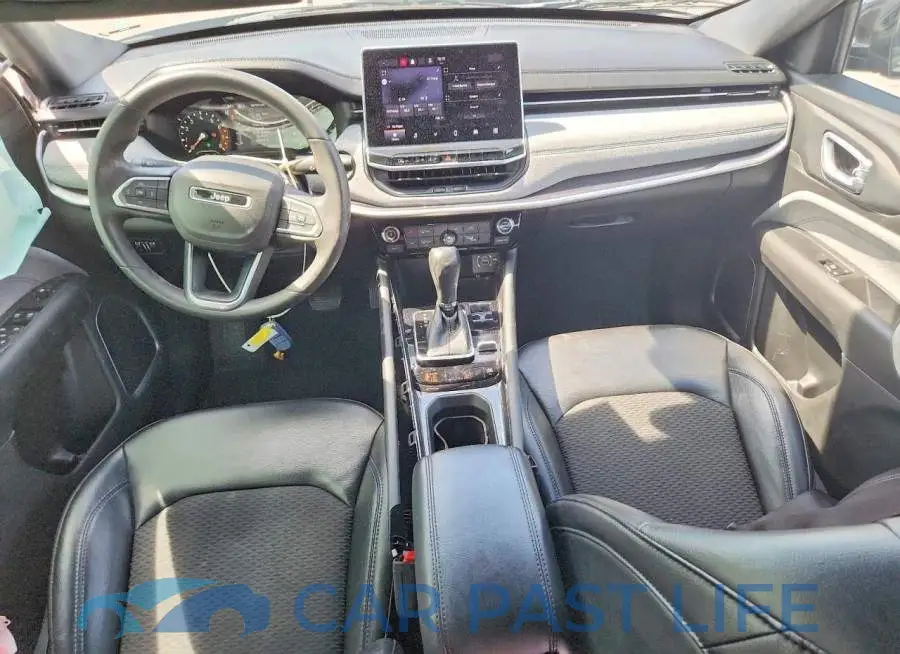 3C4NJDBN7PT553907# 8