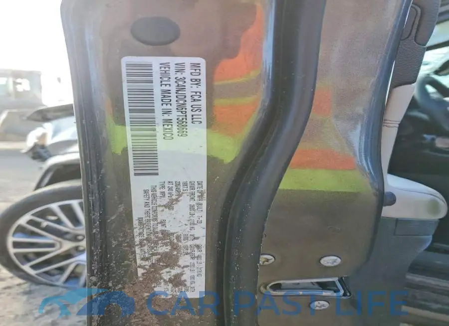 3C4NJDCN6PT568669# 14