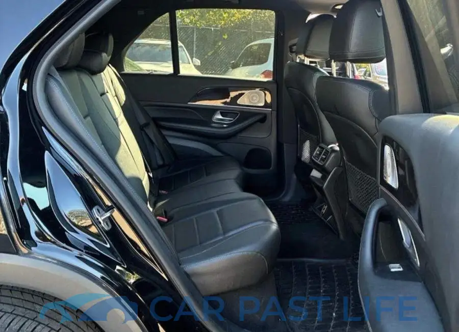 4JGFB5KB7MA497141# 6