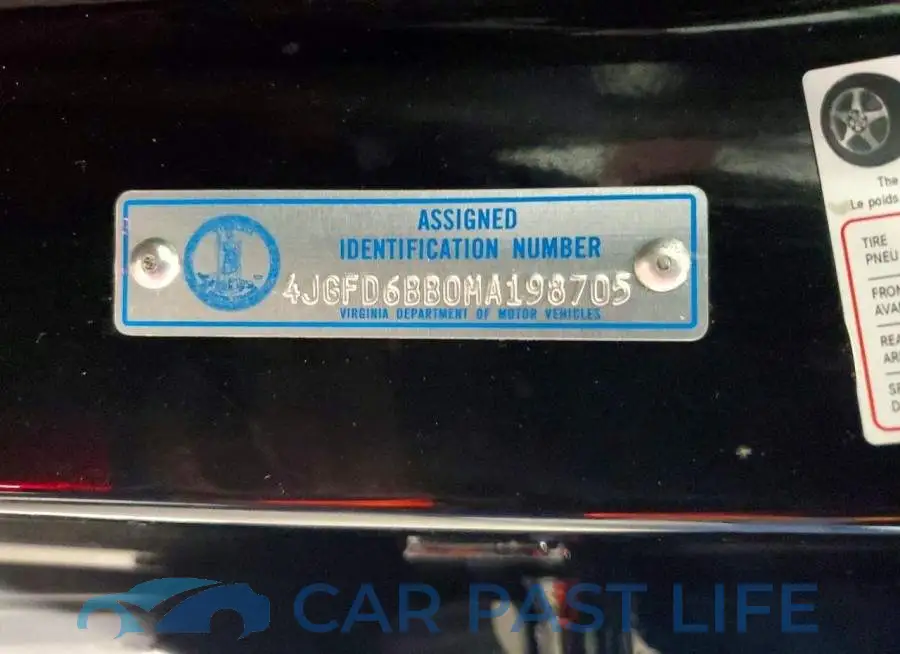 4JGFD6BB0MA198705# 13