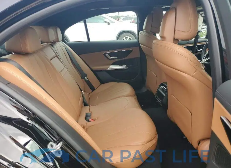 W1KLF4GB5SA147282# 10