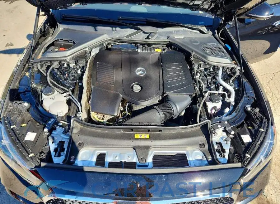 W1KLF4HB8TA218734# 11