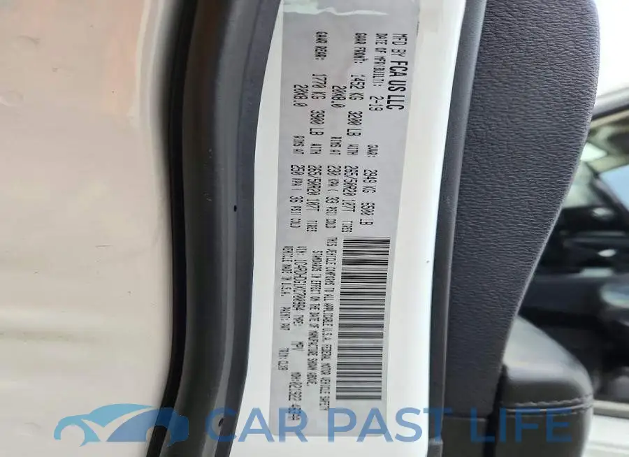 1C4RDHDG1KC700984# 13