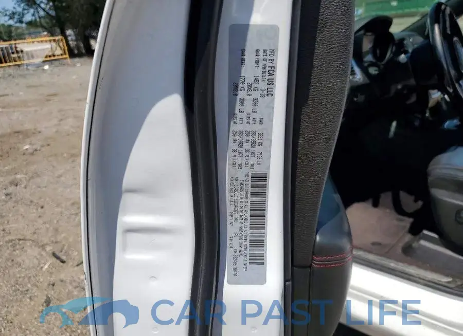 1C4SDJCT2JC346379# 13