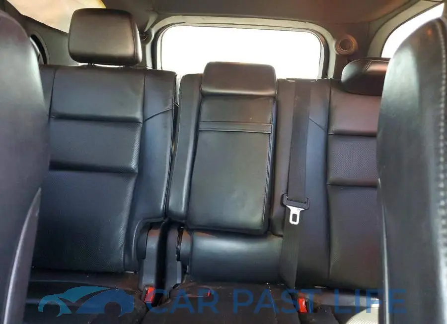 1C4SDJCT2JC346379# 10