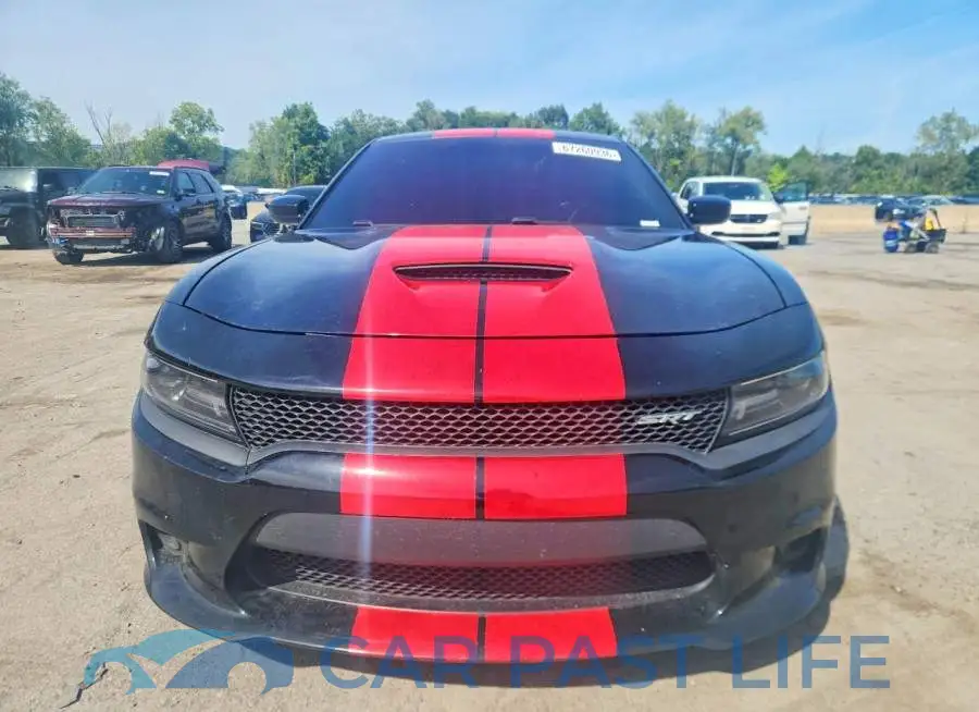 2C3CDXGJ0JH164200# 5