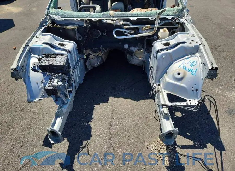2C3CDXGJ8LH199330# 11