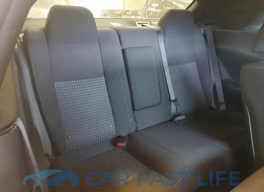 2C3CDZKG2NH149338# 10