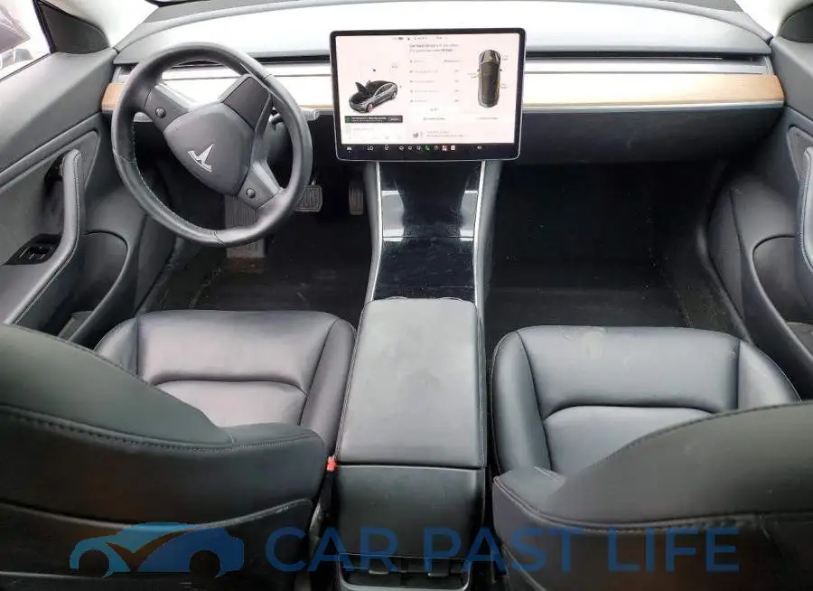 5YJ3E1EB9JF185361# 8