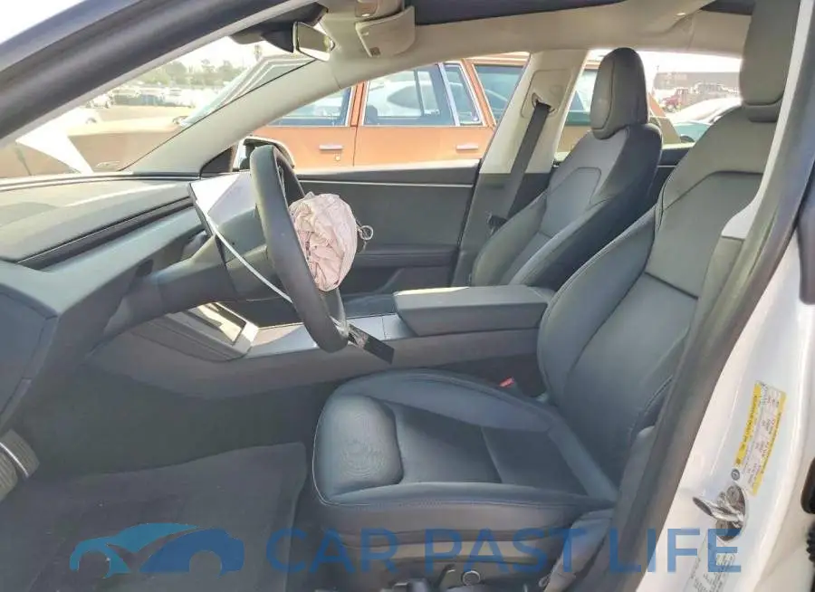 5YJ3E1EBXRF735050# 7