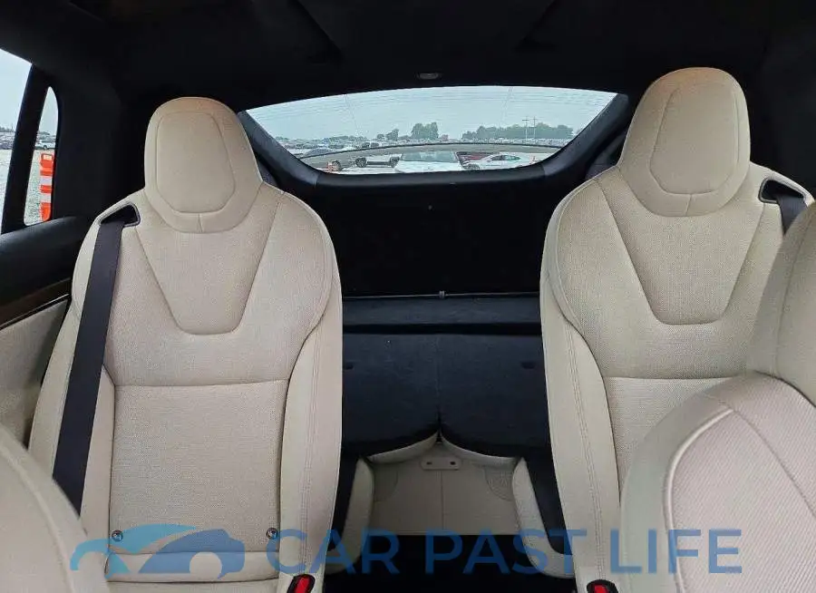 7SAXCBE55PF375600# 10