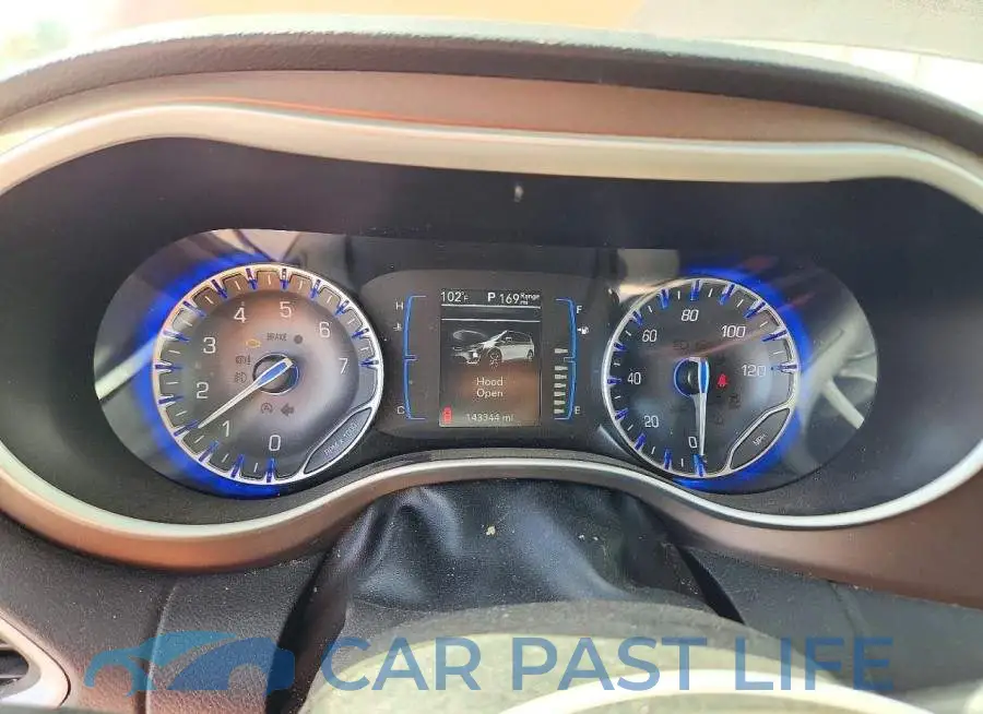 2C4RC1DGXHR522177# 9