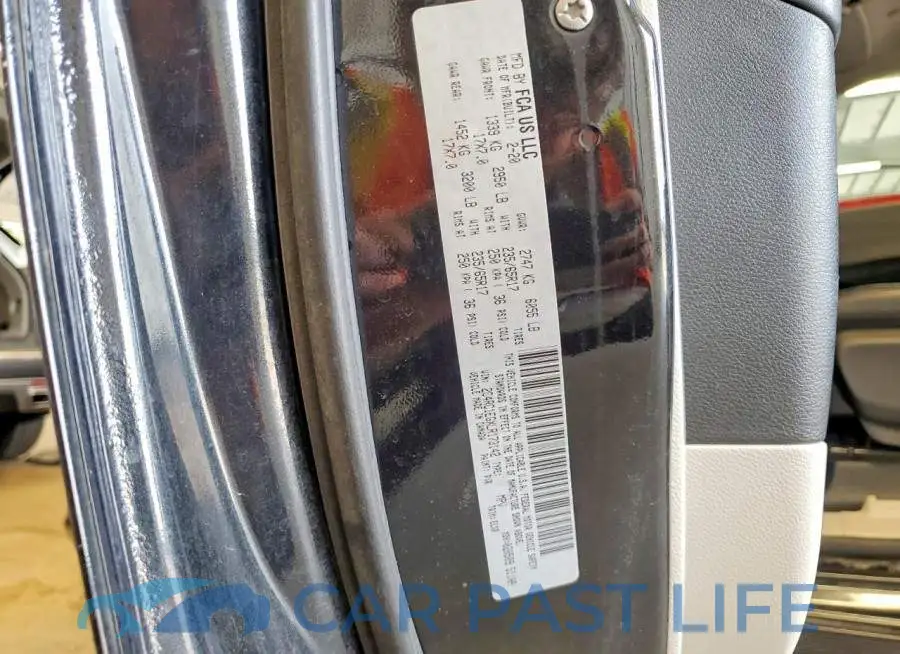 2C4RC1EGXLR173142# 13