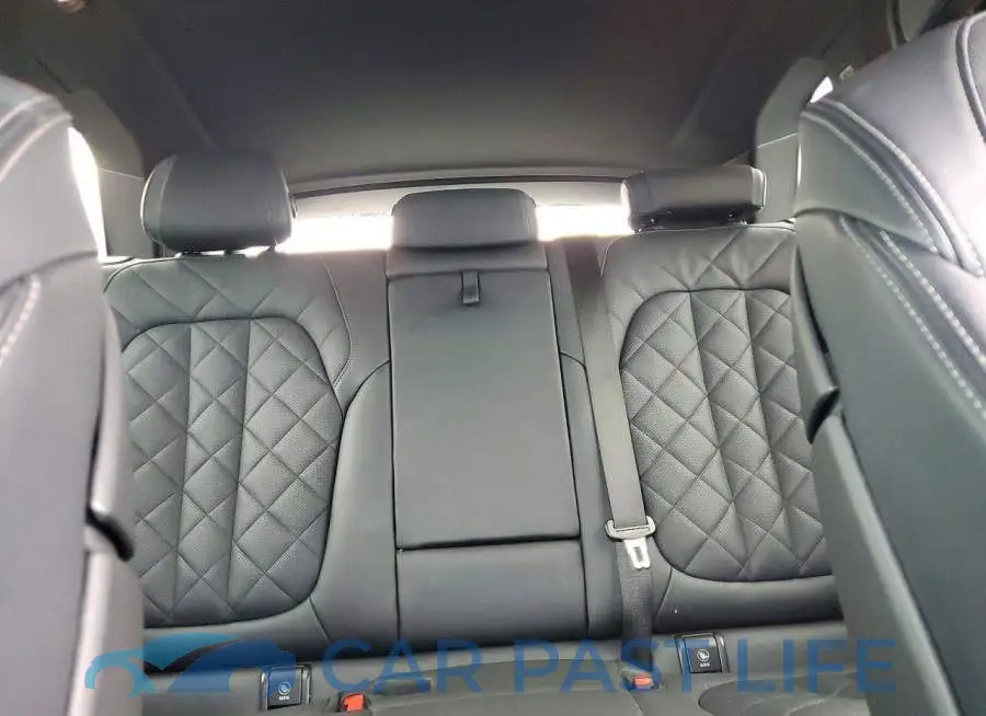 5UX13EU04R9S80466# 10