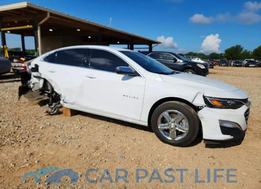1G1ZB5ST5RF106582# 4