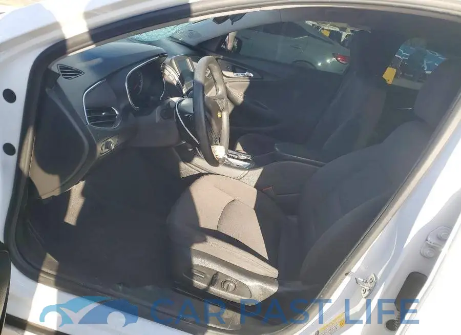 1G1ZD5ST2JF275263# 7