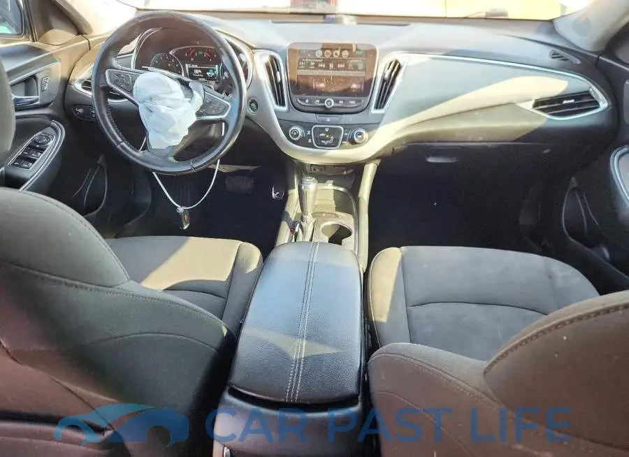 1G1ZD5ST6JF147544# 8