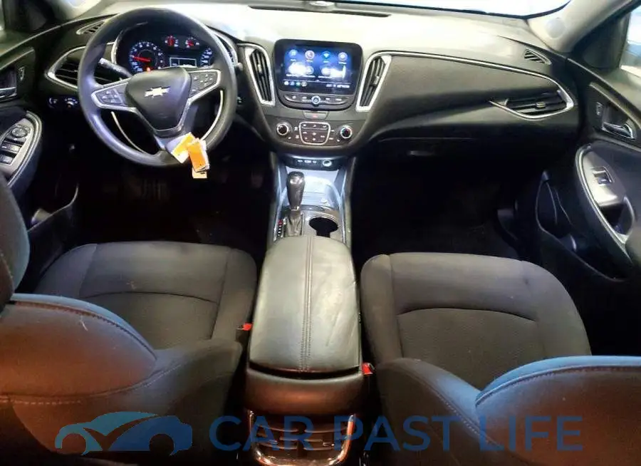 1G1ZD5ST6KF216590# 8