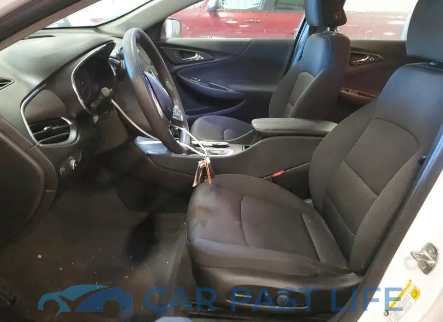 1G1ZD5ST6KF216590# 7