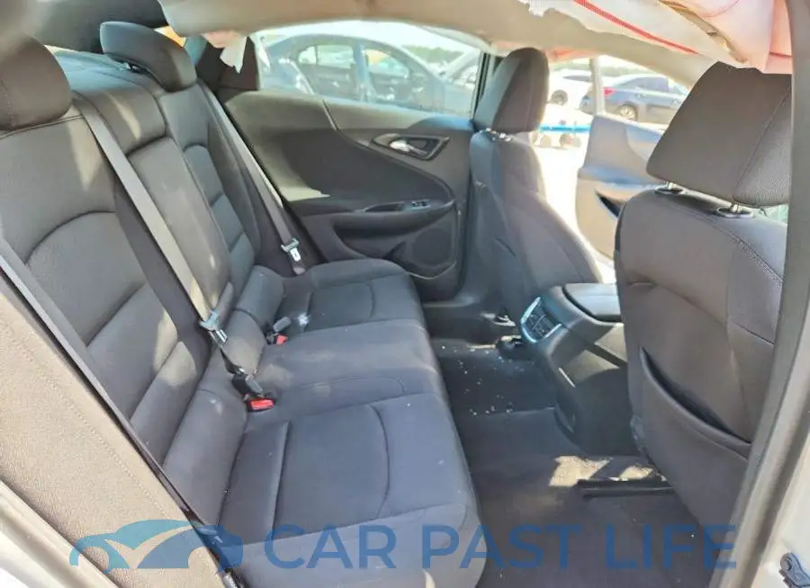 1G1ZD5ST6NF122312# 10