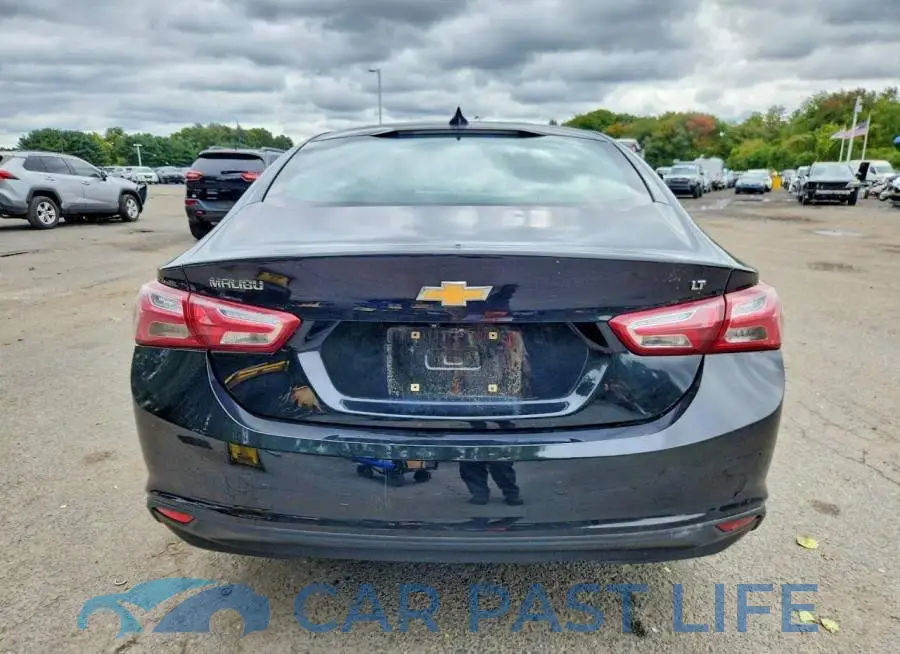 1G1ZD5ST7KF112657# 6