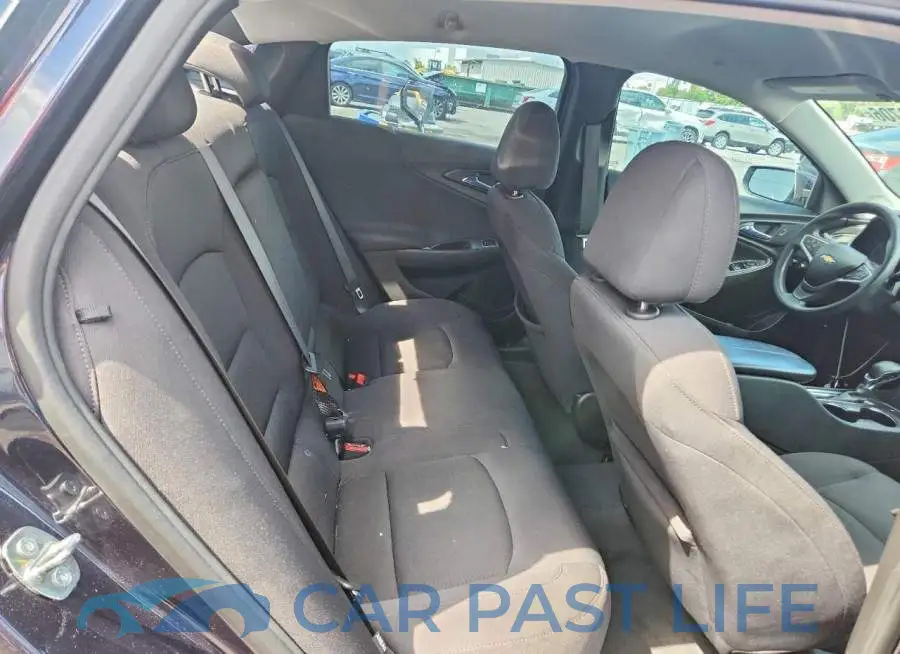 1G1ZD5ST8NF184844# 10
