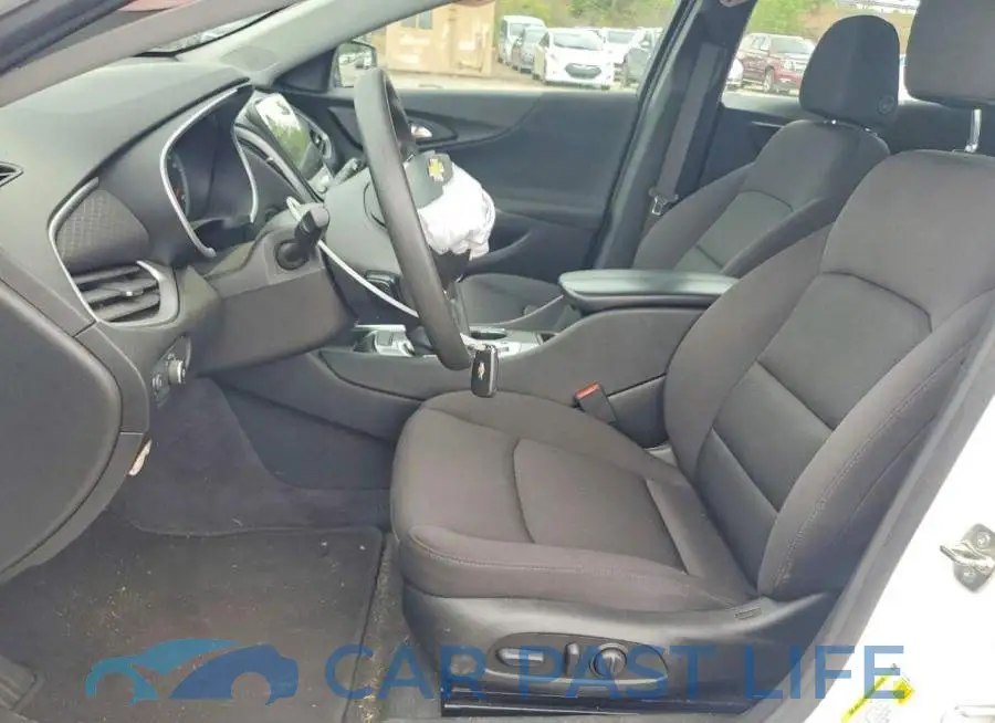 1G1ZD5ST8RF167337# 7