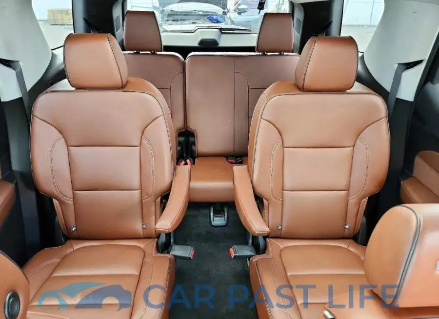 1GNEVJKW6KJ152349# 10