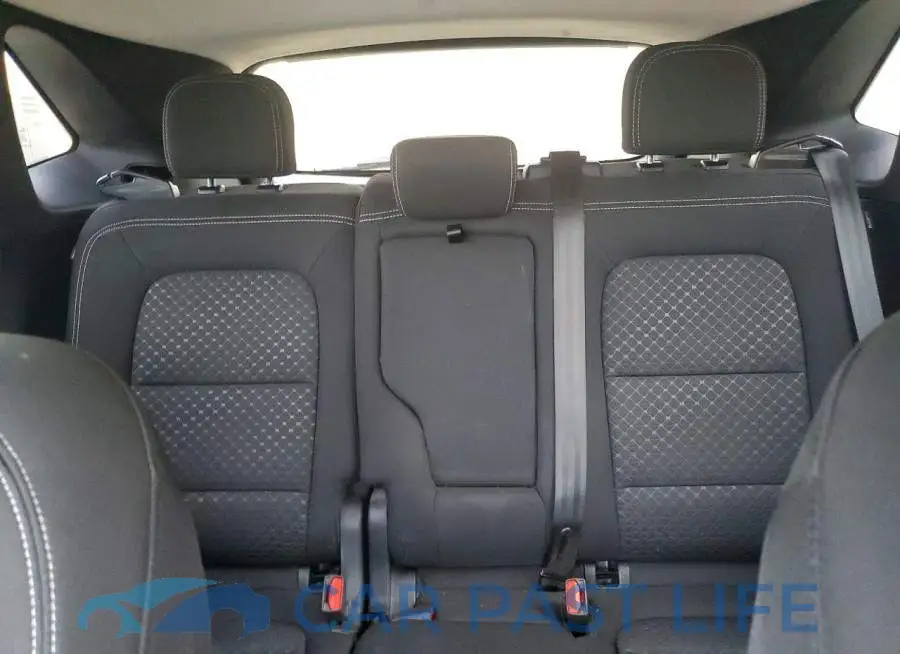 1FMCU0GN8PUA42269# 10