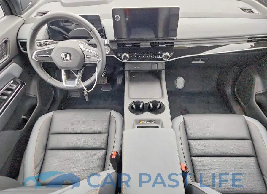3GPKHZRJ4RS546399# 8