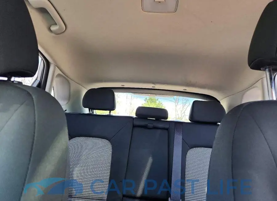 KM8K1CAA3JU179218# 10