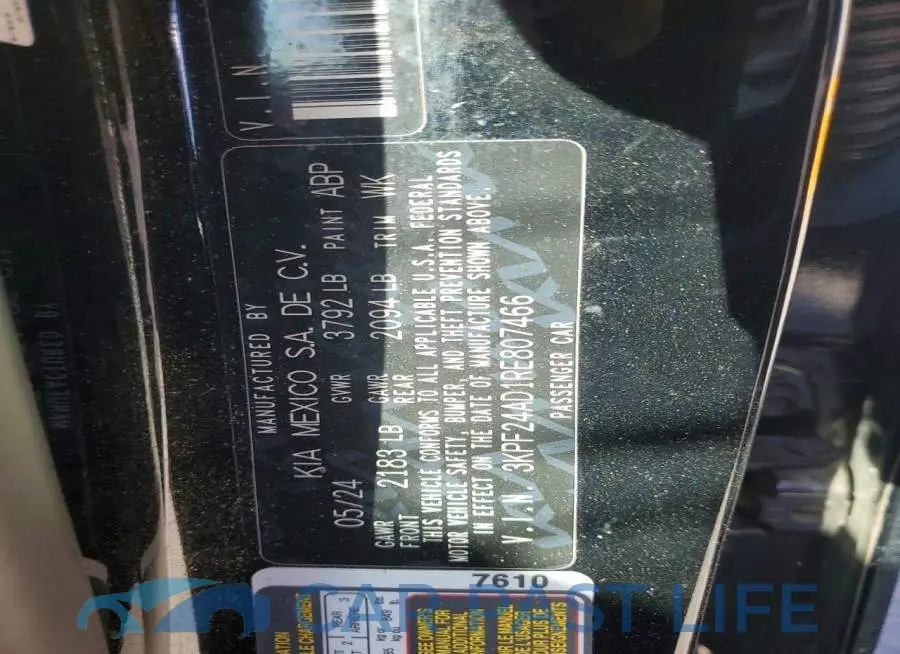 3KPF24AD1RE807466# 12