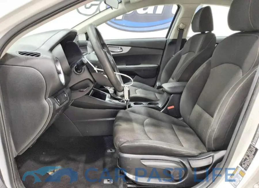 3KPF24AD2RE733104# 7