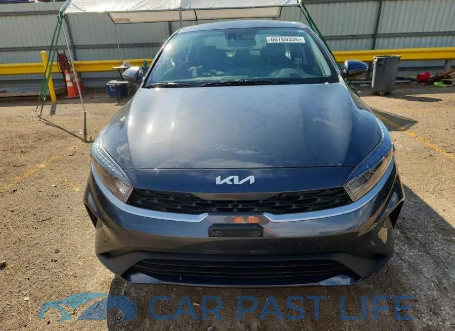 3KPF24AD3RE801054# 5