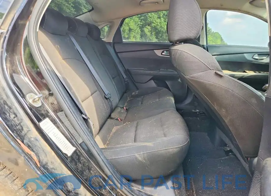 3KPF24AD6ME306419# 10