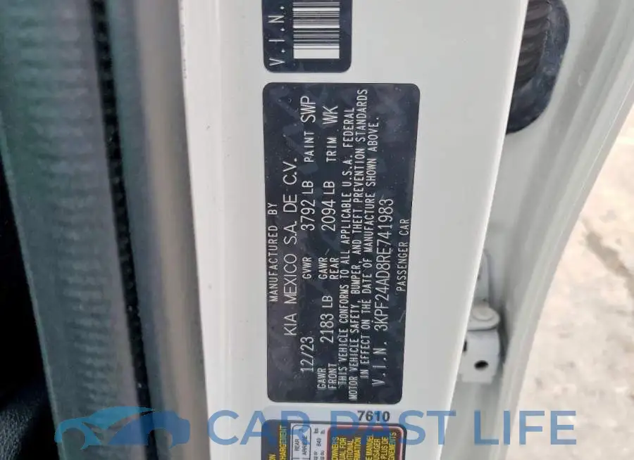 3KPF24AD8RE741983# 13