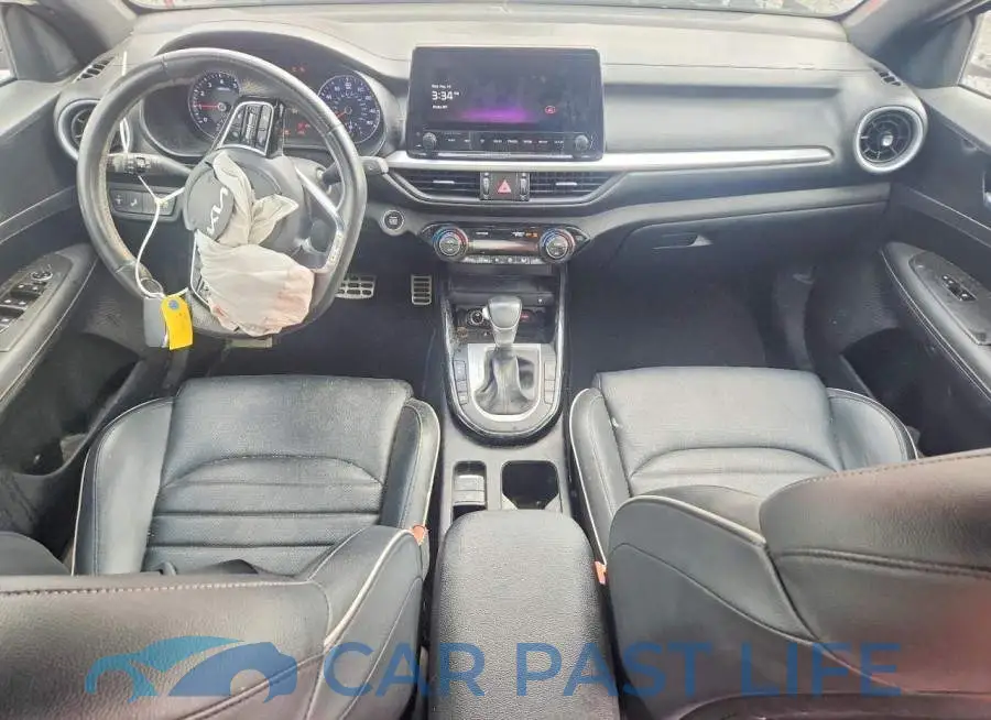 3KPF54AD4RE750221# 8