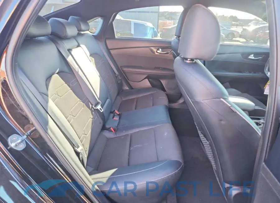 3KPF54AD8PE550438# 10