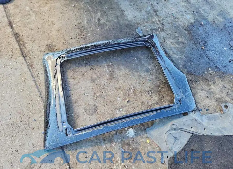 3KPFW4DE7TE330249# 12