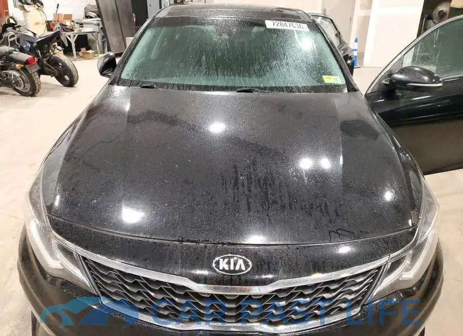 5XXGT4L37KG299040# 11