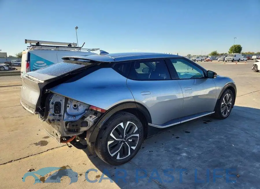 KNDC34LA9R5205767# 3