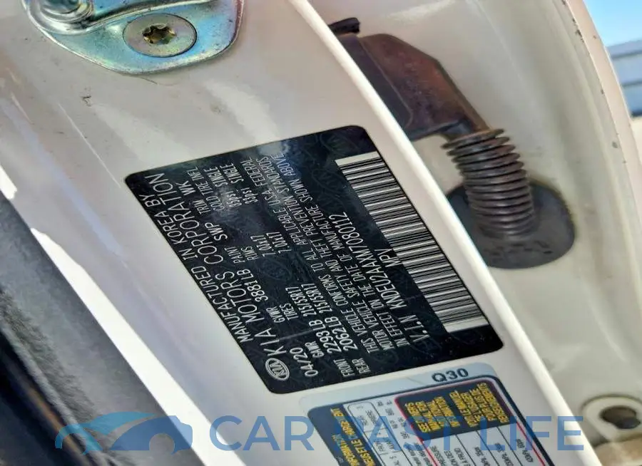 KNDEU2AAXM7080112# 12